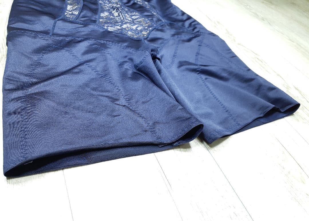 美品 マルコ　コールシャンジェ ロング ガードル EQ2 98/ネイビー/644