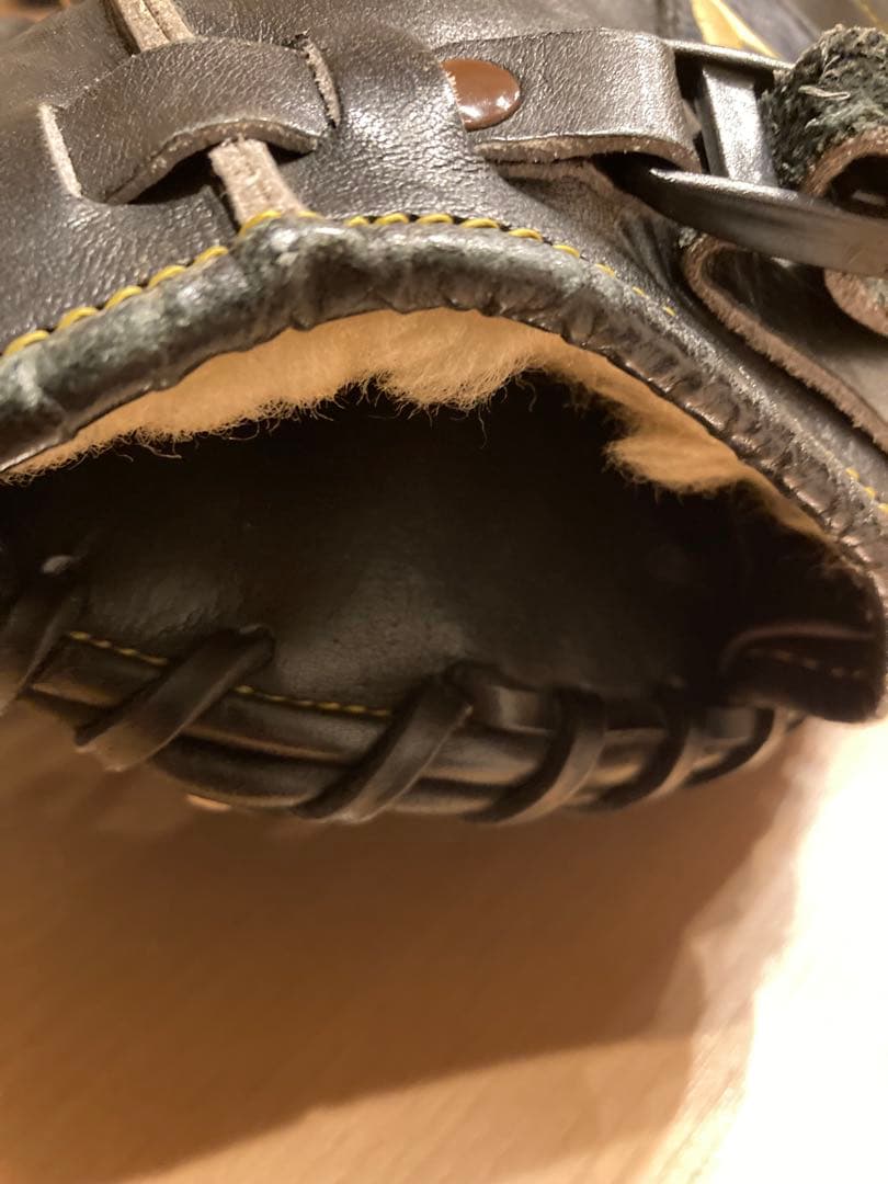 ハタケヤマ硬式野球グローブ 黒