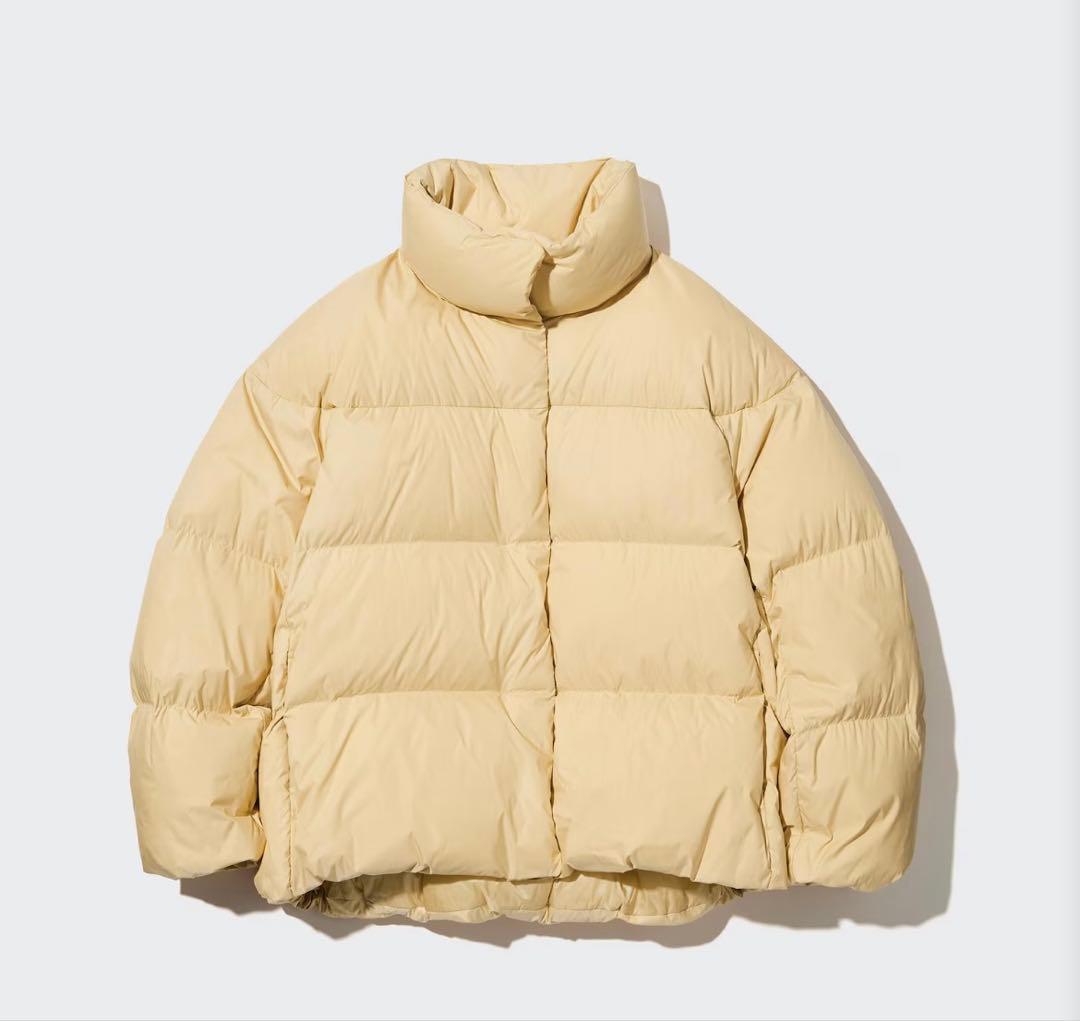 未使用級 大きめ XL ユニクロ パウダーソフトダウンジャケット イエロー