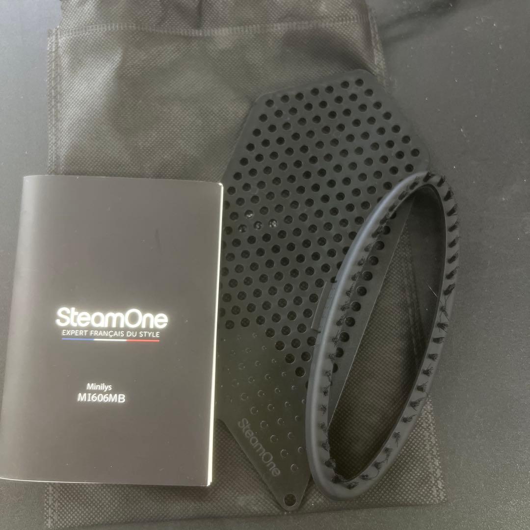 SteamOne スチームアイロン ハンガー付き ブラック