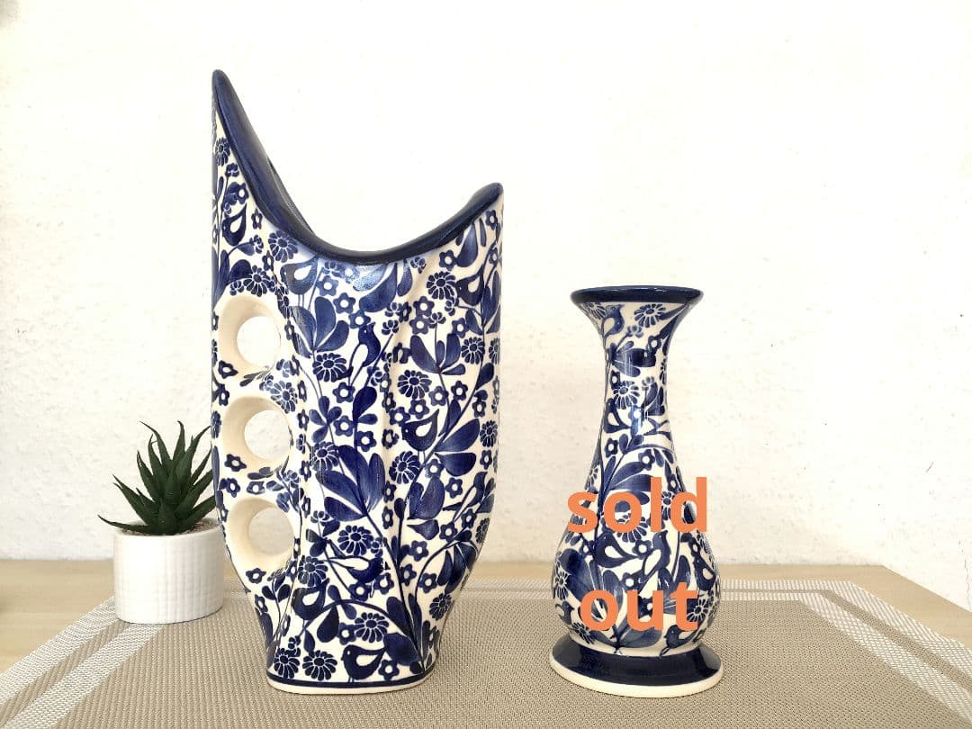 新品　ポーランド食器　お洒落な形の花瓶　ティルチ　TRYCZ　ハンドメイド　陶器