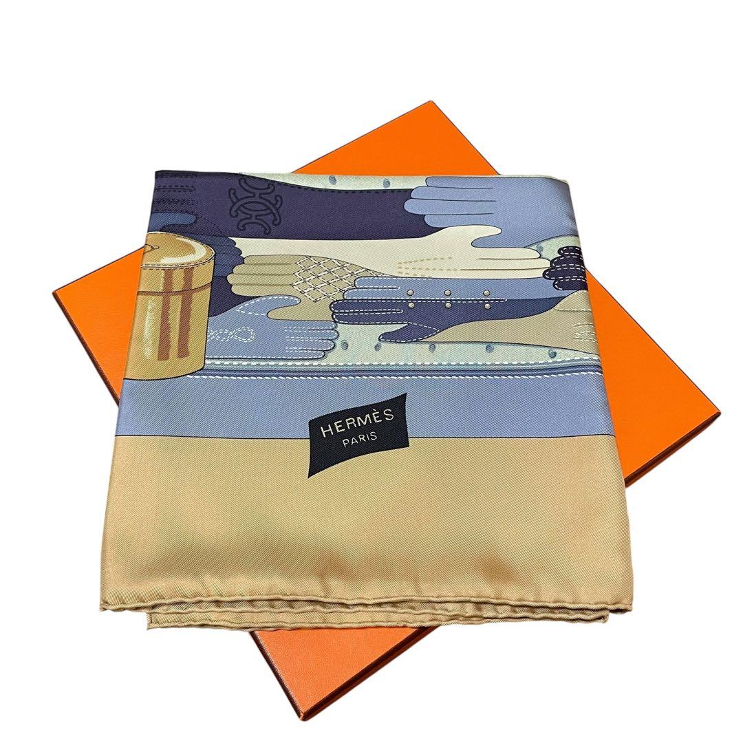 美品‼️HERMES TOUT CUIR　すべて革柄 箱付シルクカレ90希少