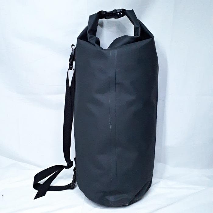 henty ヘンティ 出張 ガーメント サイクルバッグ リュック バックパック