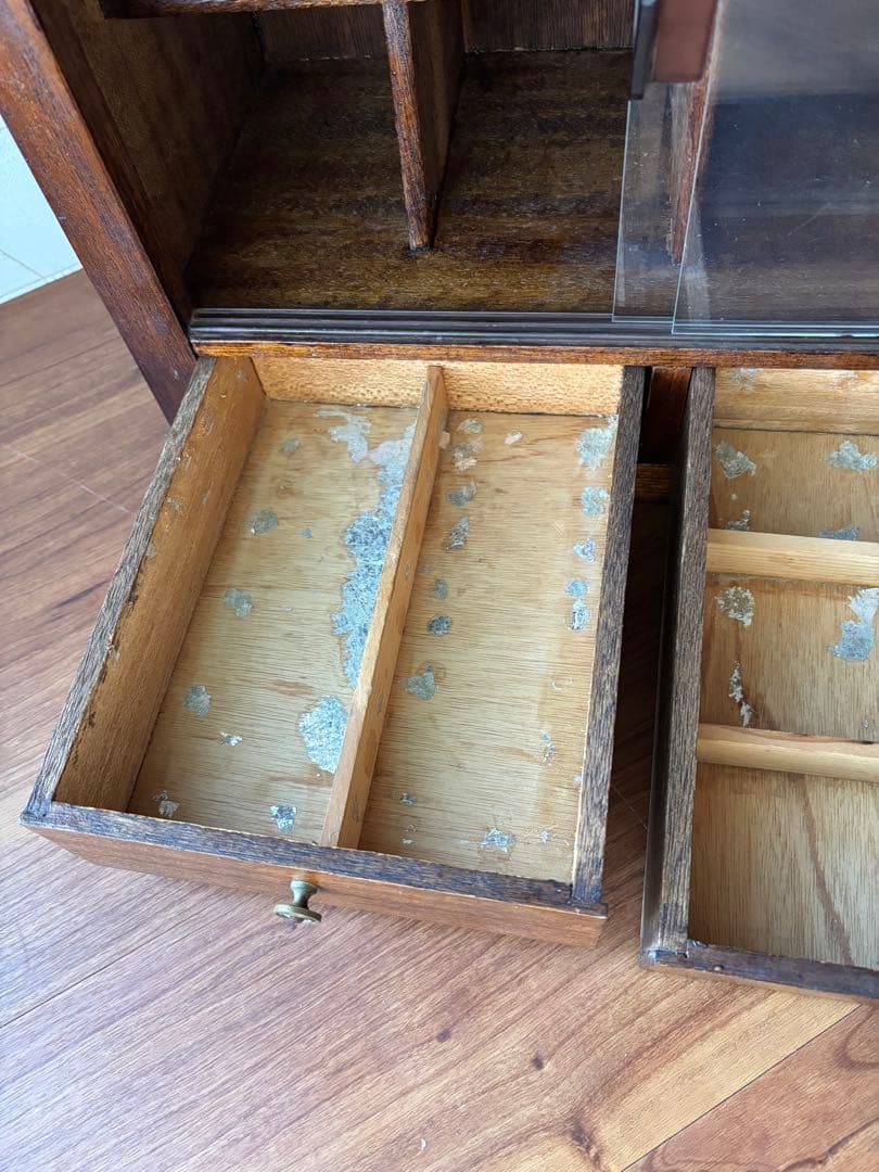 ロ*コ様 古道具　飾り棚　卓上引き戸付きキャビネット