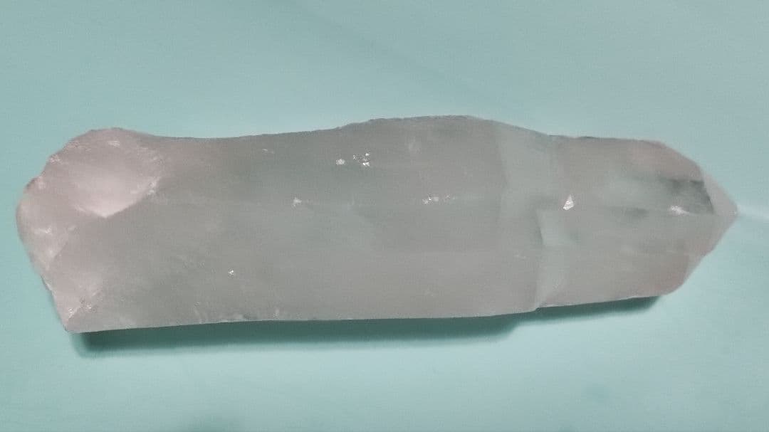 パワーストーン　天然石　ポイント　レインボー入り水晶　569g　No.948