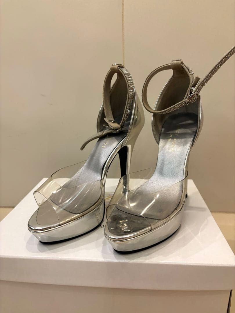 ベストボディジャパン公式ヒール シルバー アンクルストラップ ハイヒール23cm