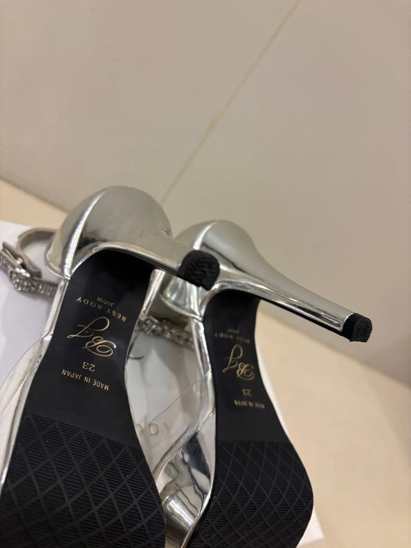 ベストボディジャパン公式ヒール シルバー アンクルストラップ ハイヒール23cm