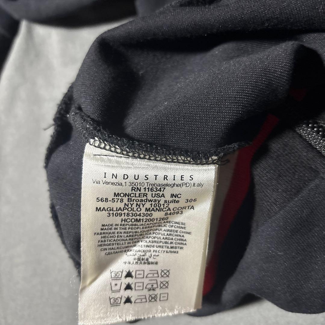 MONCLER フルジップパーカー 黒