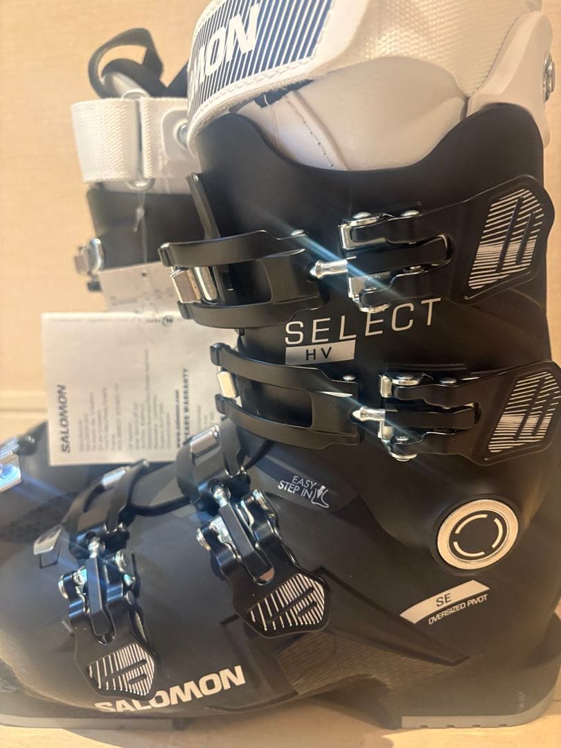 SALOMON スキーブーツ　新品箱付　女性