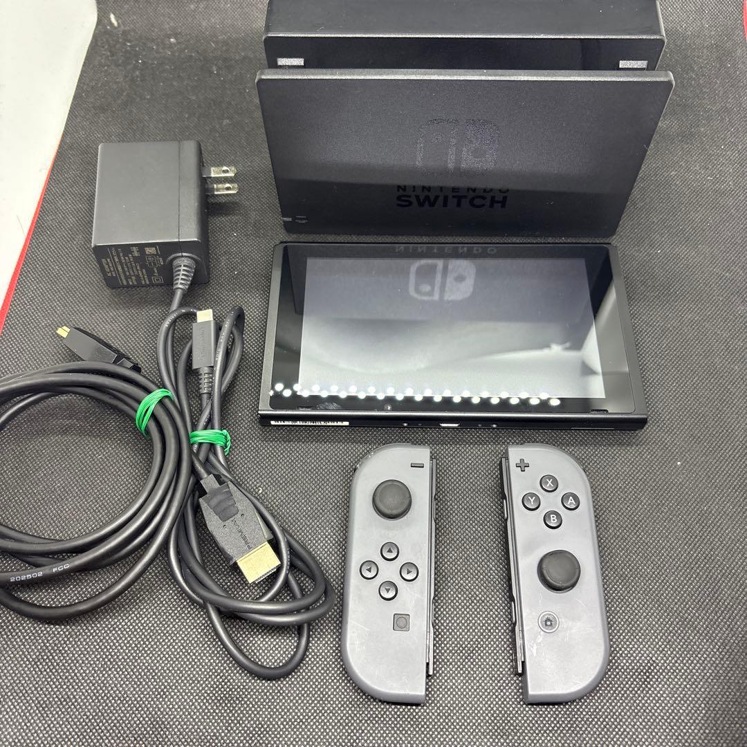 Nintendo Switch 本体 + 付属品　バッテリー強化