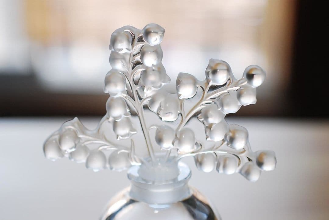 未使用品 ラリックLALIQUEクリスタル 香水瓶すずらんクレールフォンティーヌ