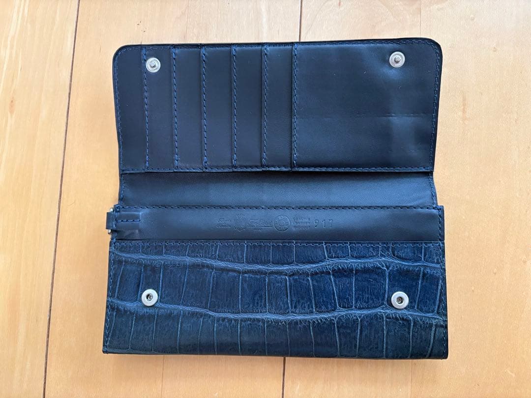 フェリージ　クロコダイルレザー ネイビー 長財布