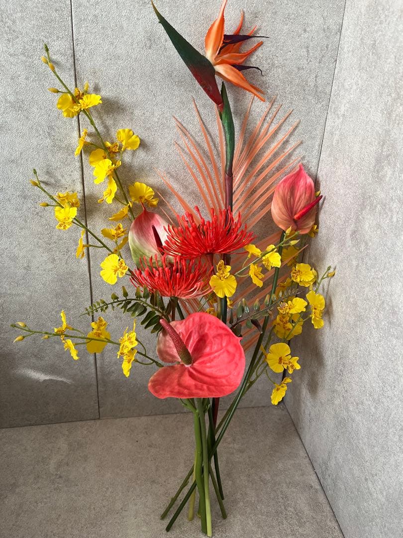 ストレチア　造花　アレンジ