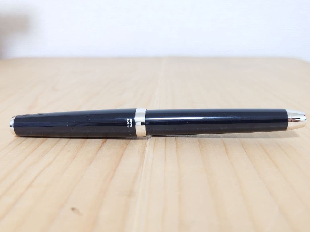 PILOT パイロット 万年筆 エラボー ブラック 軟中字 (金属軸)