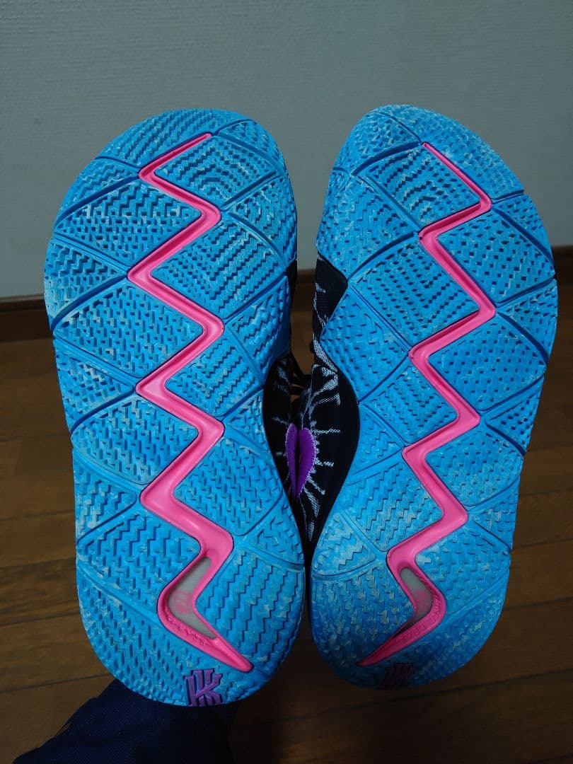 カイリー4 kyrie4 NIKE ep