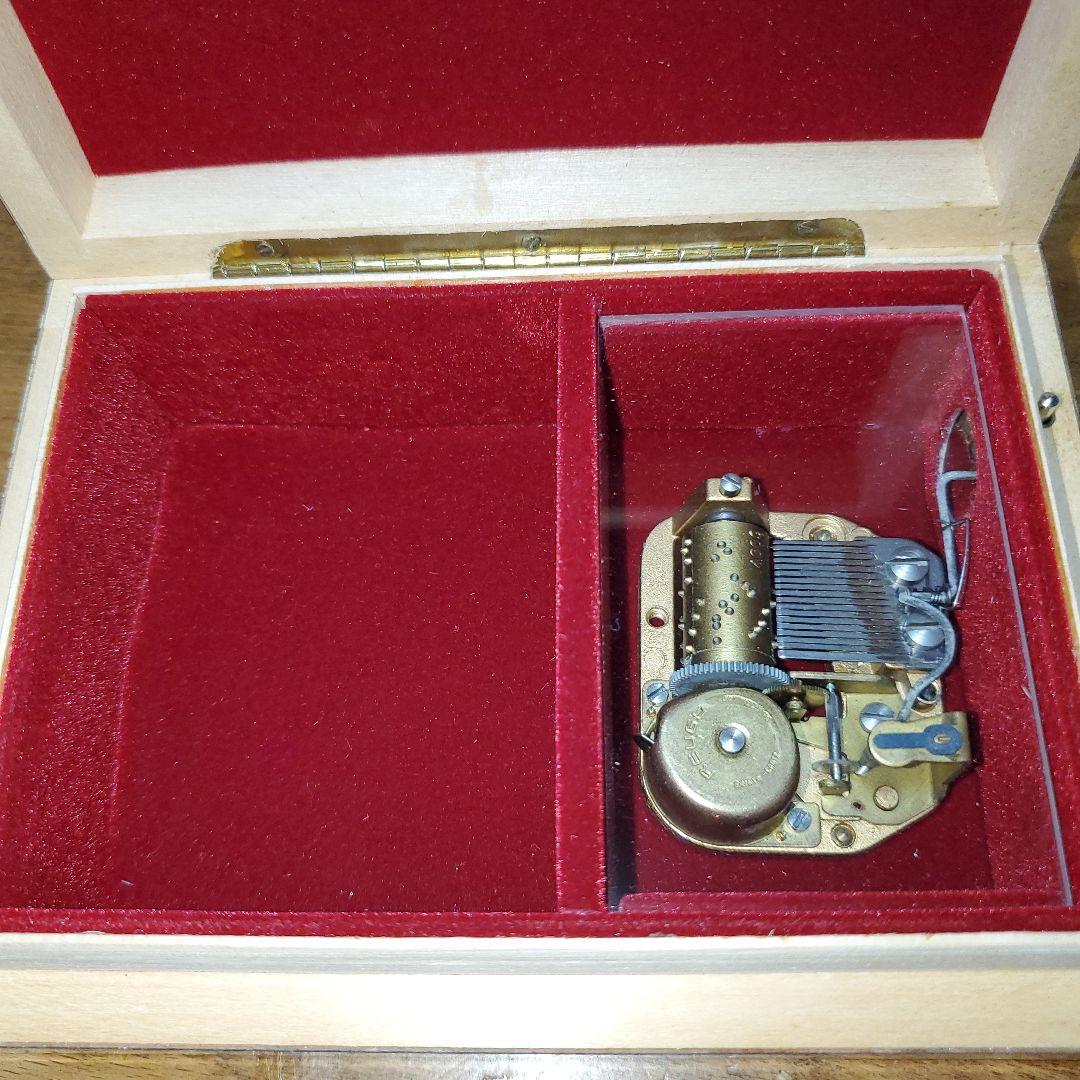 【❹❶】リュージュ製オルゴール