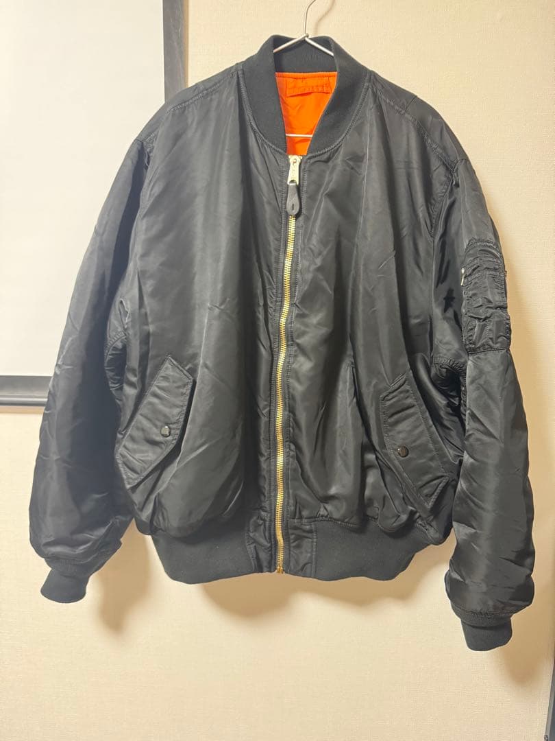 ALPHA INDUSTRIES MA-1 ブラック/オレンジ