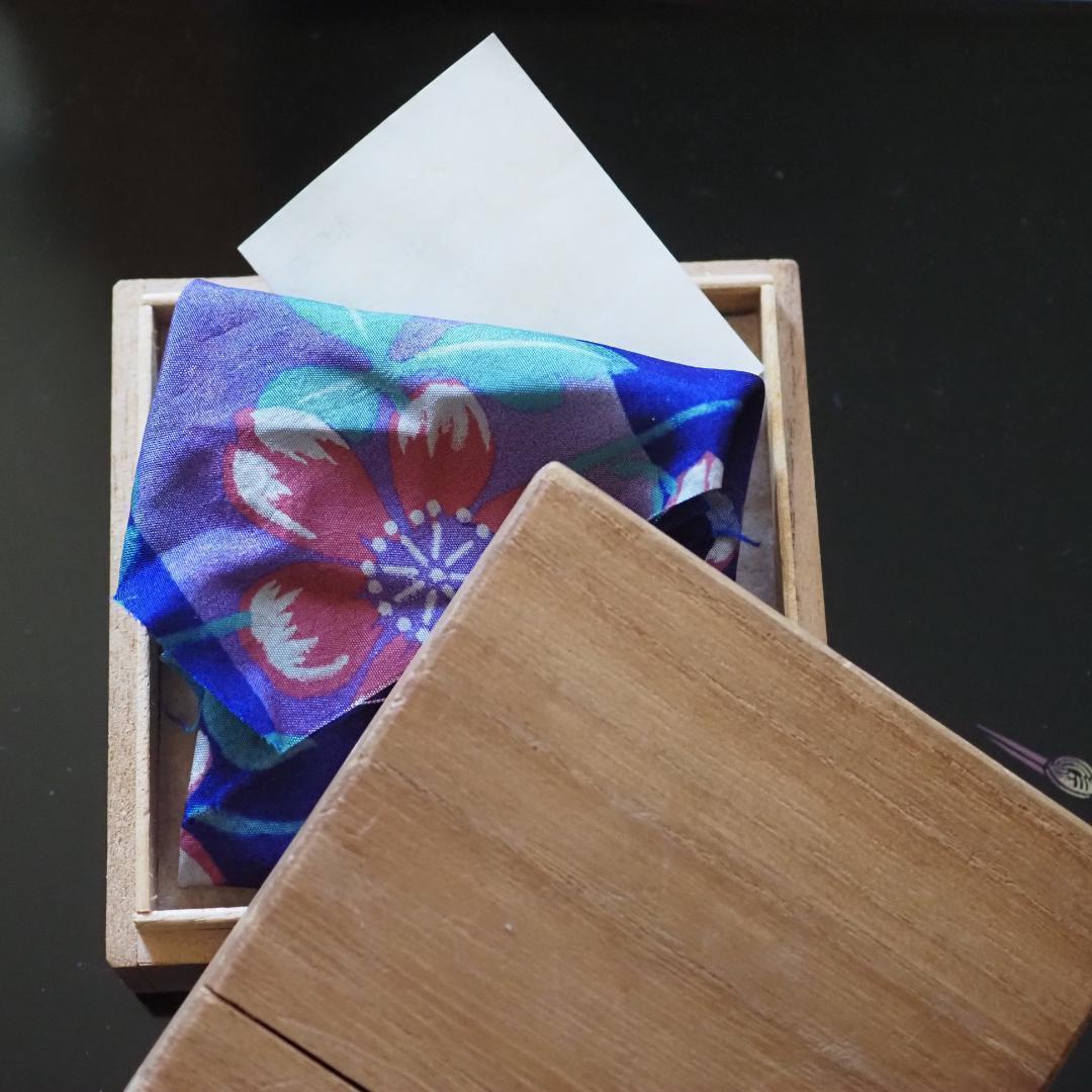 骨董品　アンティーク品　赤珊瑚　薔薇　お守り　古物　時代物　コレクション　　7