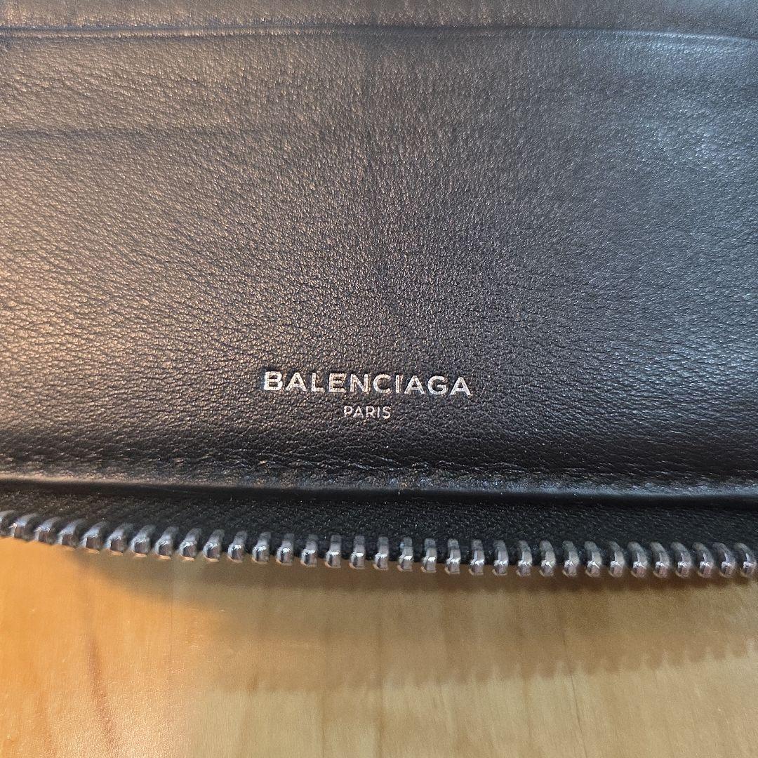 BALENCIAGA　バレンシアガ　ラウンドジップ　二つ折り　ウォレット