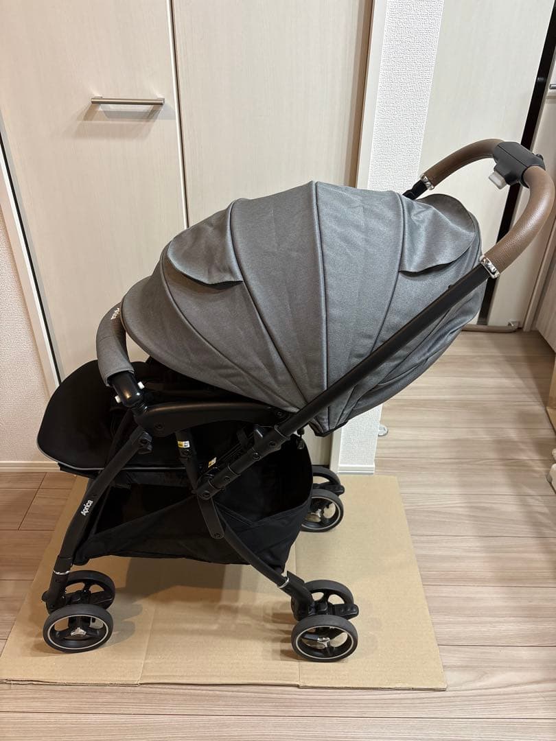 Aprica ラクーナクッションフリー AC 2024年