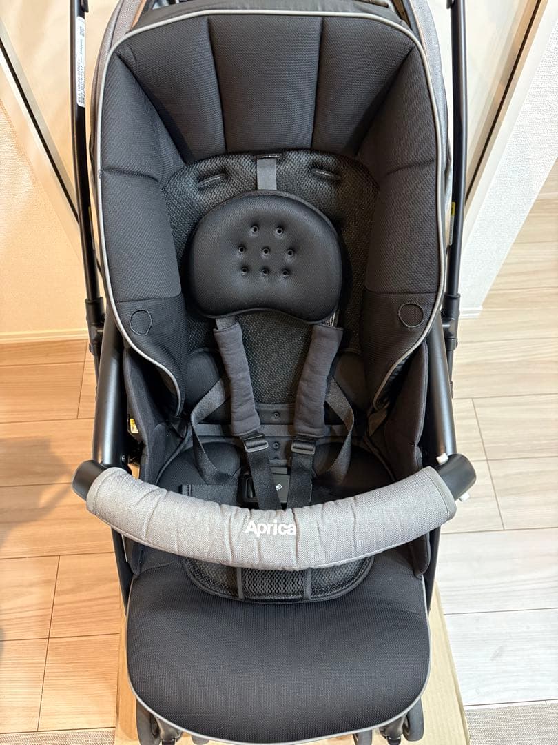 Aprica ラクーナクッションフリー AC 2024年