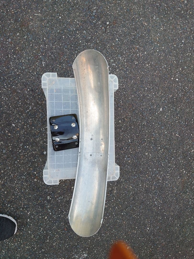 カウル．フェンダー　アルミフェンダー　ステンレスフェンダー　バイク用フェンダー