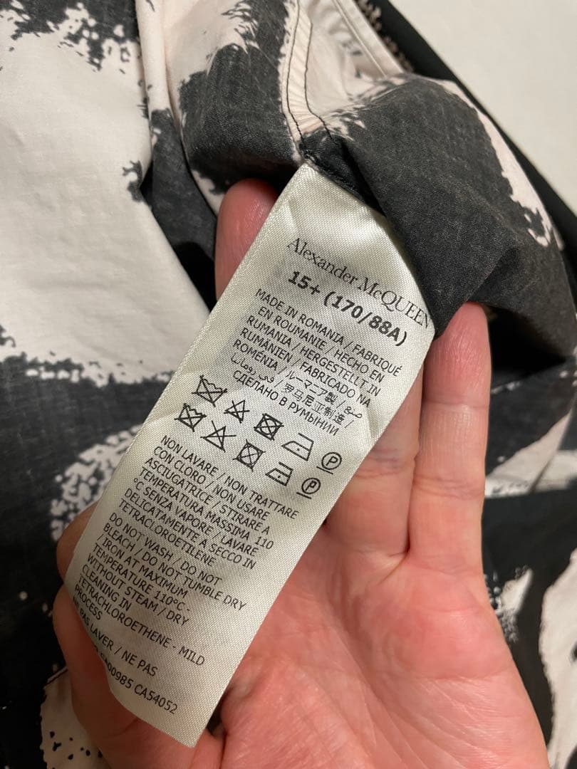 ば*ん様 Alexander McQueen アブストラクト柄長袖シャツ