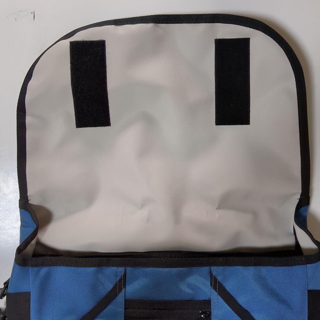 メッセンジャーバッグ　Timbuk2