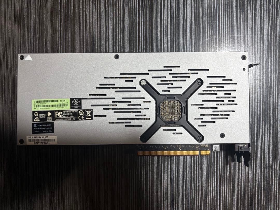 た*P様 RADEON Ⅶ 16gb ASRock