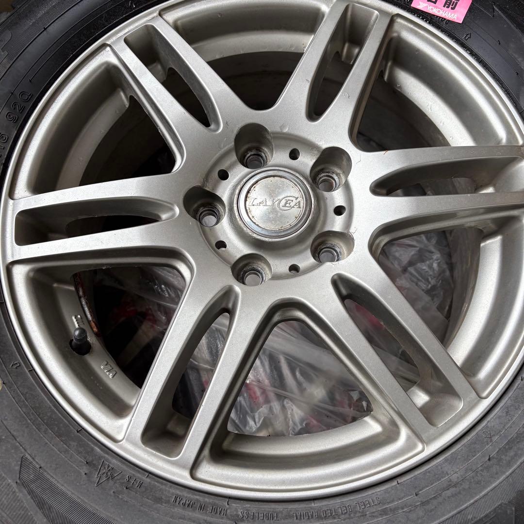 205/60R16 スタッドレスタイヤ　冬タイヤ　4本セット