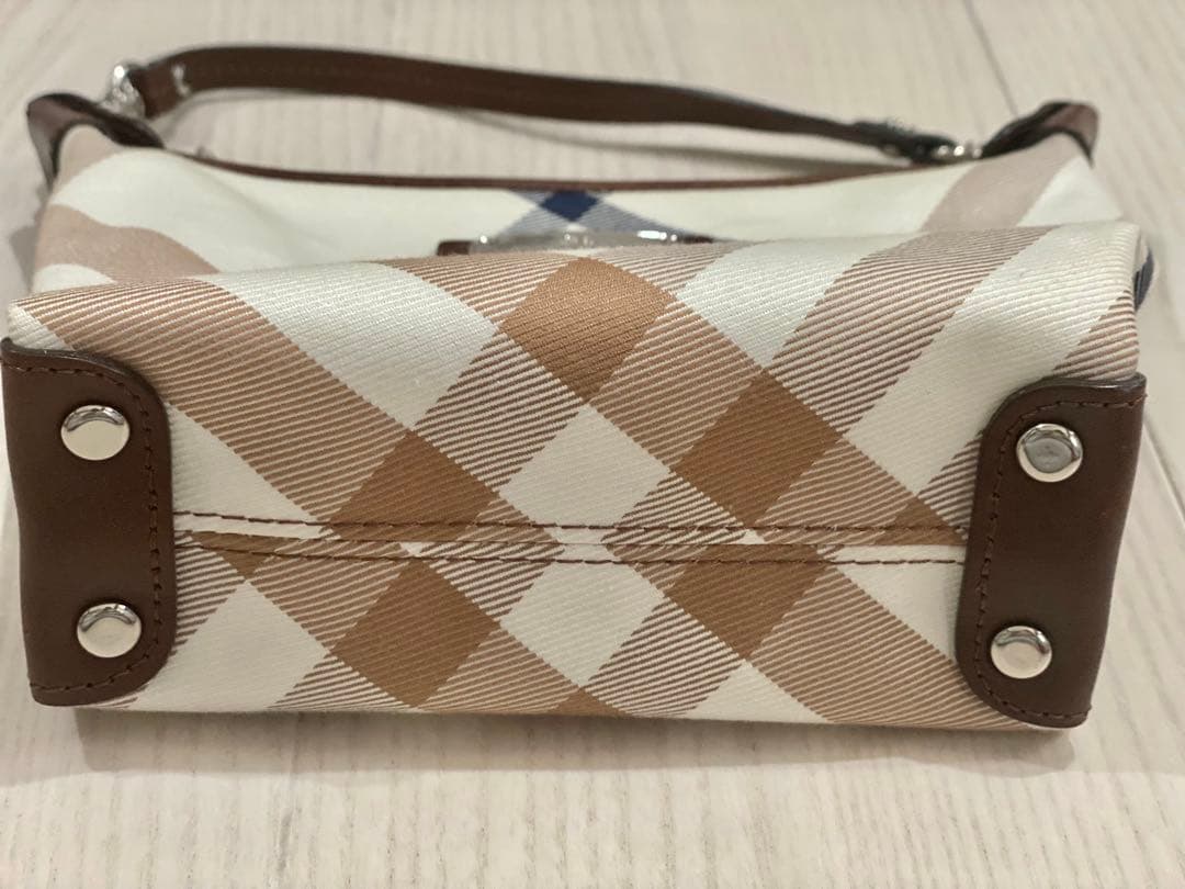 BURBERRY BLUELABEL アクセサリーポーチ ハンドバッグ