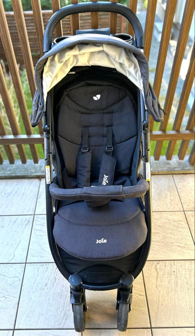 【美品】Joie ジョイー ベビーカー ライトトラックス4 トラベルシステム対応