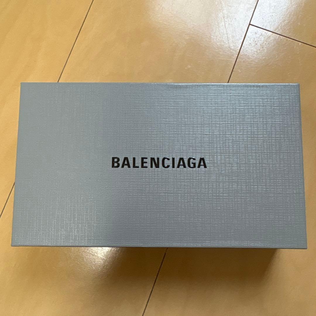 [BALENCIAGA] ラウンドファスナー ブラック レザー ロゴ