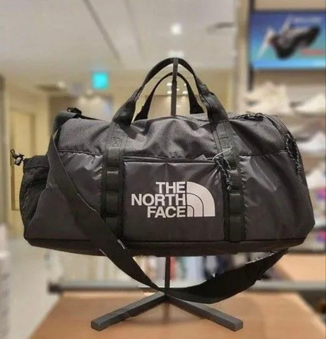 【新品】ノースフェイス　ダッフルバッグ　スポーツ　ボストン　黒　ブラック