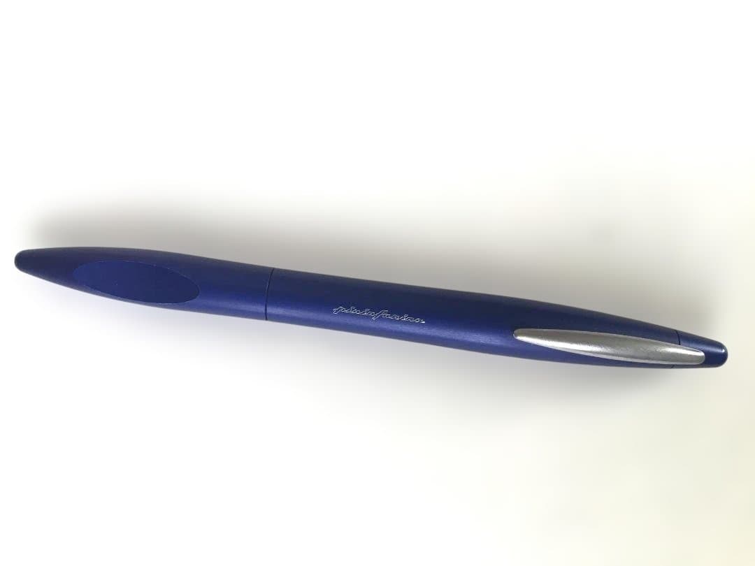 フェラーリpininfarina メタルボールペン・ブルー1本レア！アンティーク