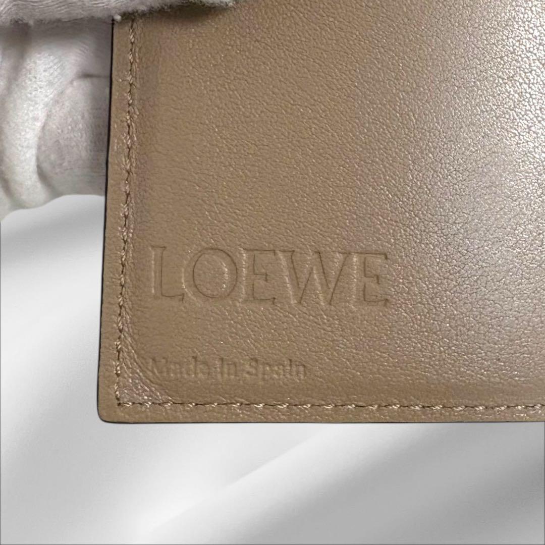 美品✨ LOEWE アナグラム バーティカル ウォレット スモール ベージュ