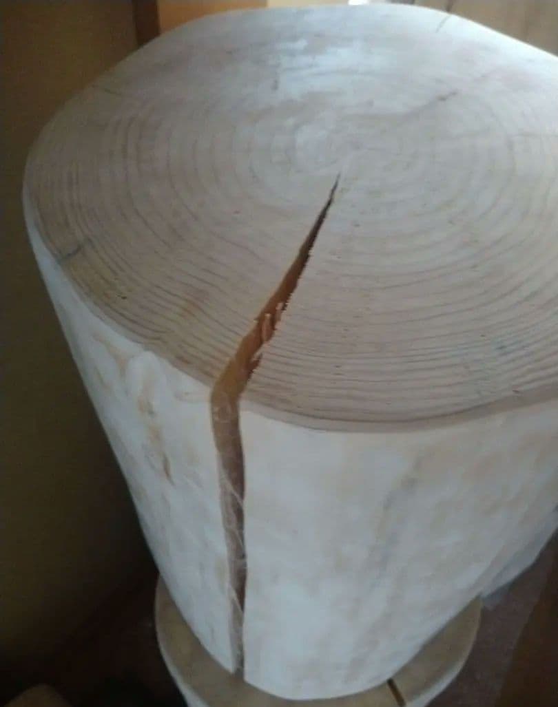 【H-101】 ヒノキ　檜　丸太　椅子　イス　テーブル　花台　飾り台　送料無料