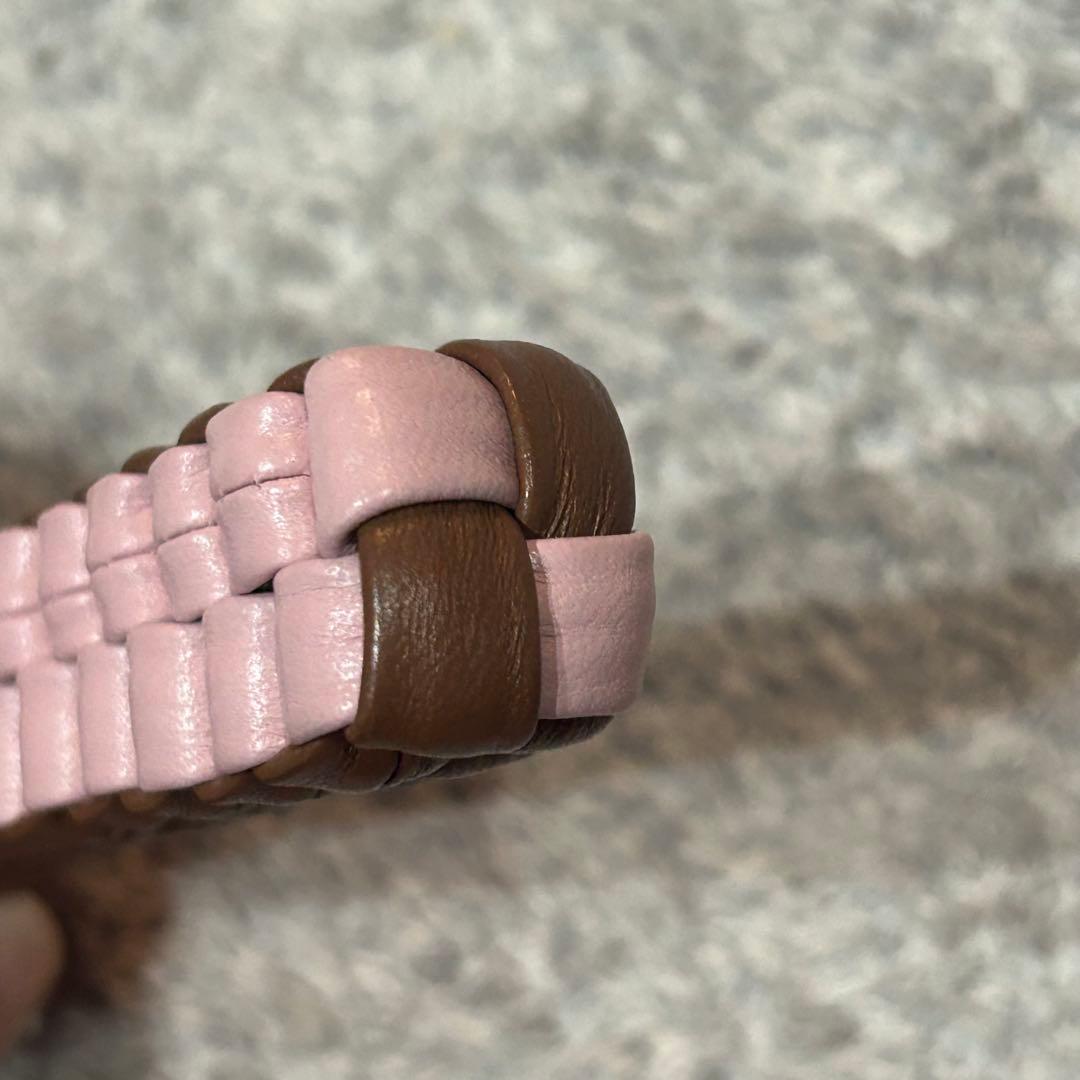 MIUMIU レザートリック　バックチャーム　キーホルダー　ピンク×ブラウン
