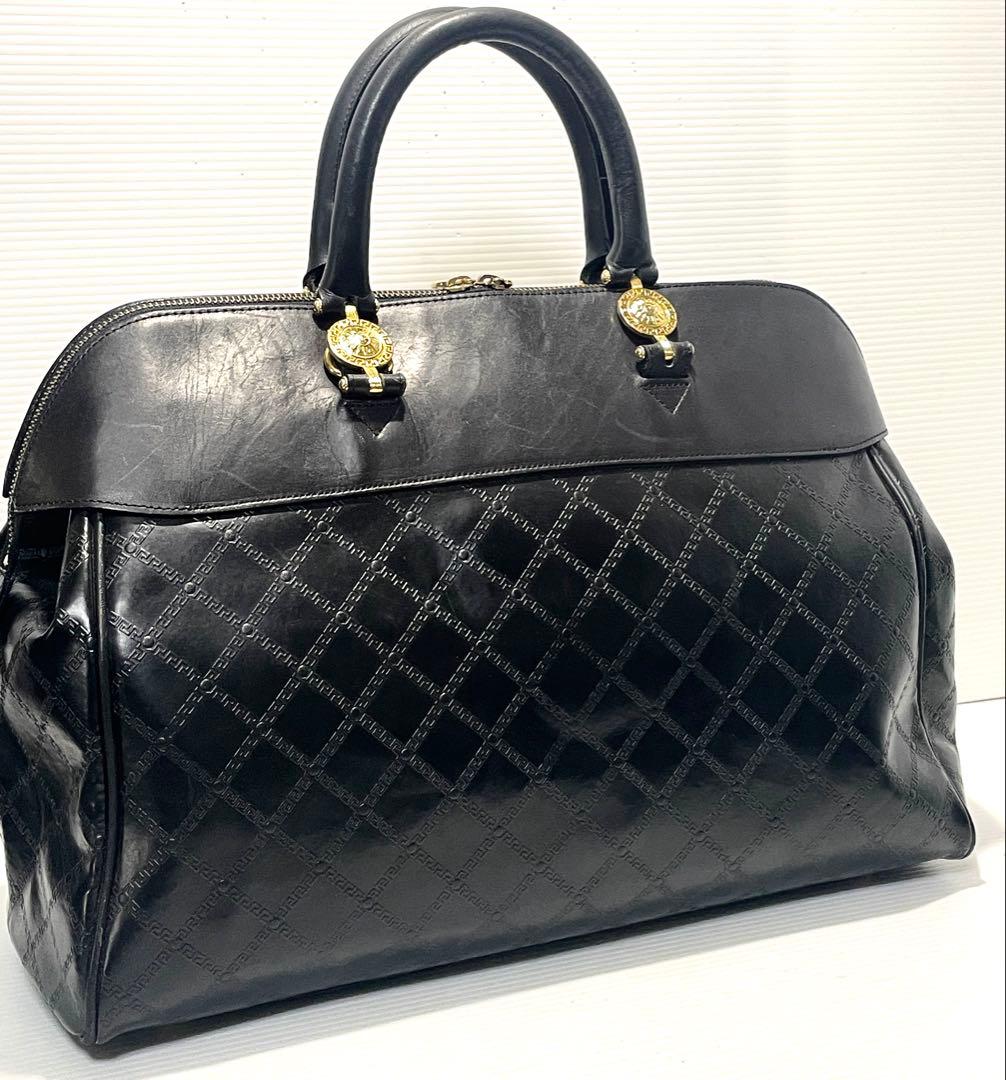 ヴェルサーチェ ハンドバッグ ボストンバッグ 2way ロゴ型押し黒 ゴールド