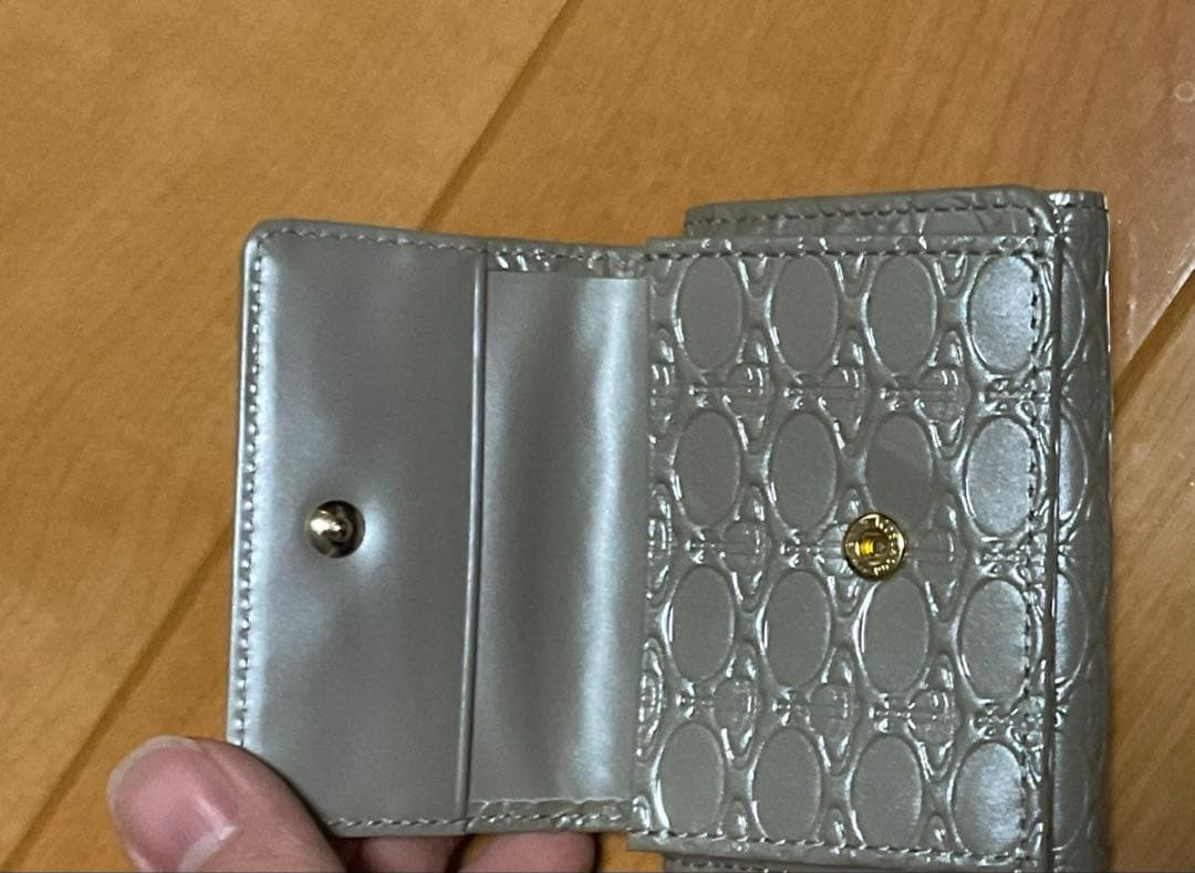 Vivienne Westwood 口金二つ折り財布　限定品