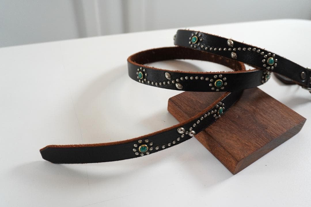 ▢ＨＴＣ▢エイチティーシー 　スタッズベルト 　　ナロー　ターコイズ