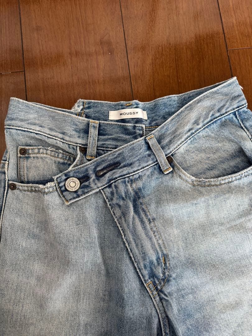 【♡】【MOUSSY】 CROSS WAIST WIDE ストレート