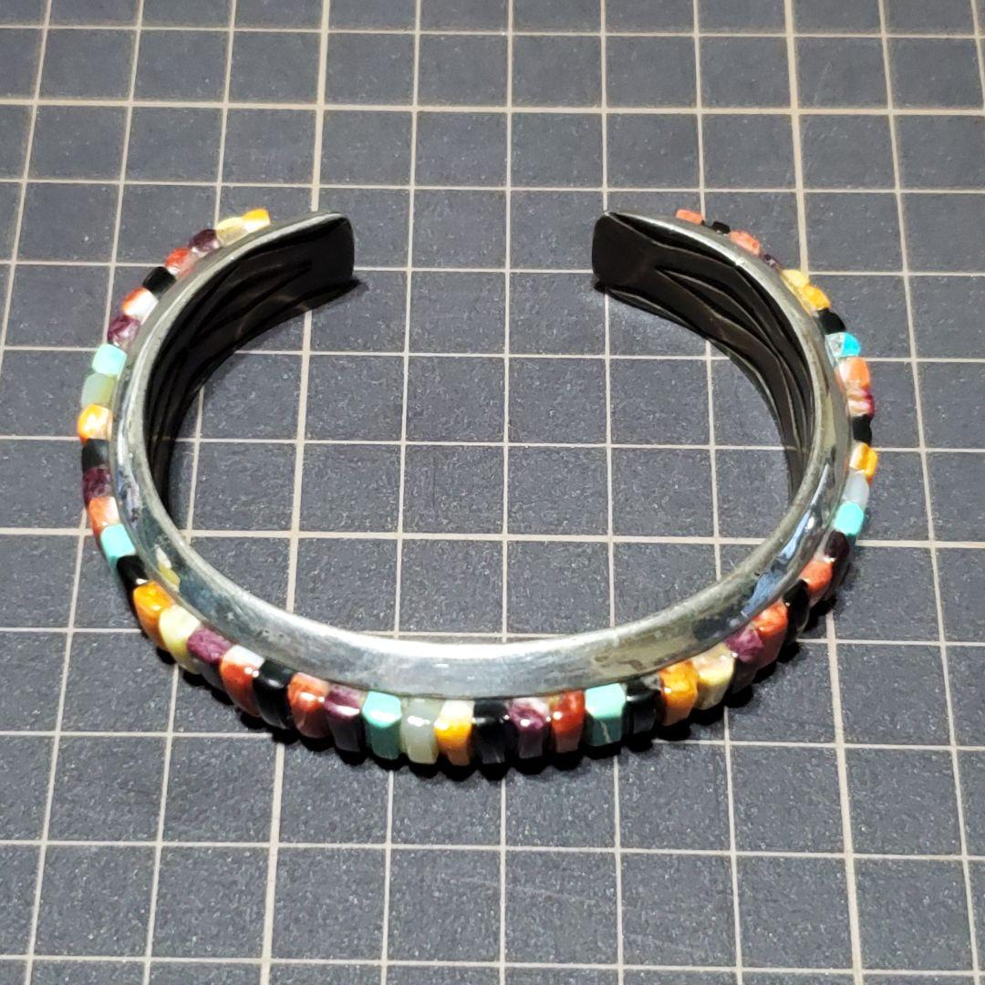 【レイアダカイ？】 ナバホ インレイ スタンプワーク バングル