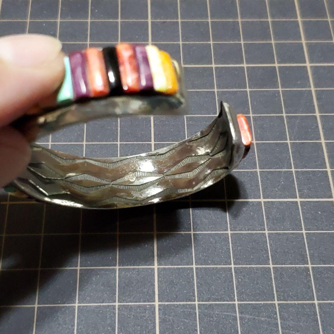 【レイアダカイ？】 ナバホ インレイ スタンプワーク バングル