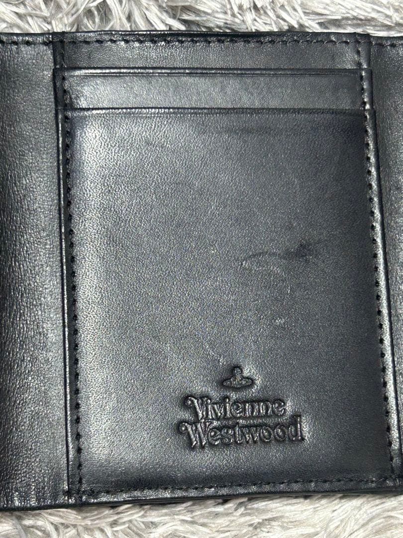⭐︎ヴィヴィアン（viviennewestwood）牛柄レザー三つ折り財布
