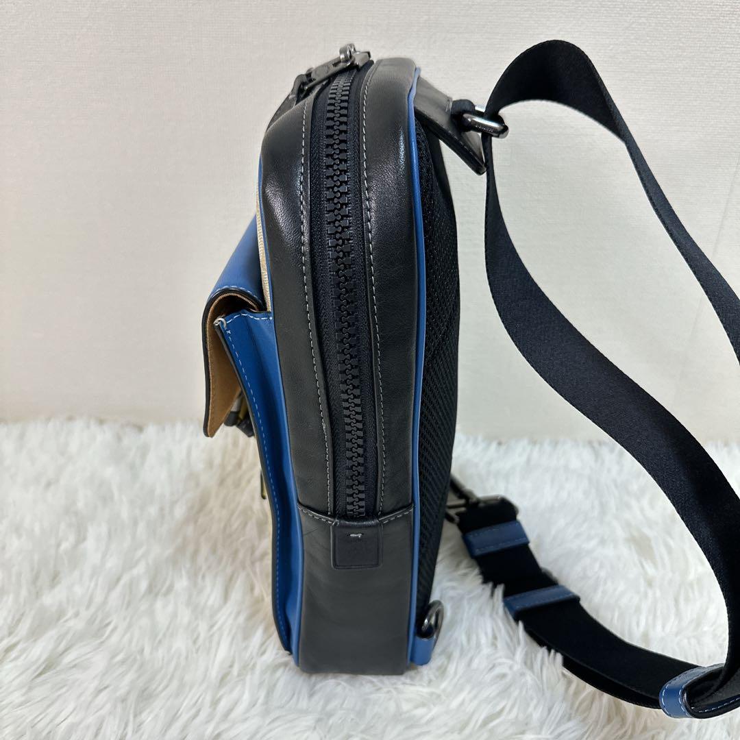 入手困難 COACH トラックパック カラーブロック シグネチャー キャンパス