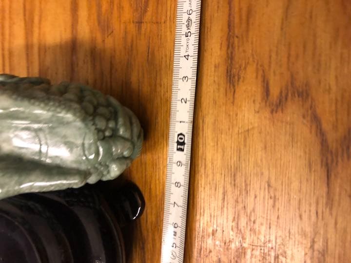 中国の翡翠の手彫り品　貔貅(ひきゅう)