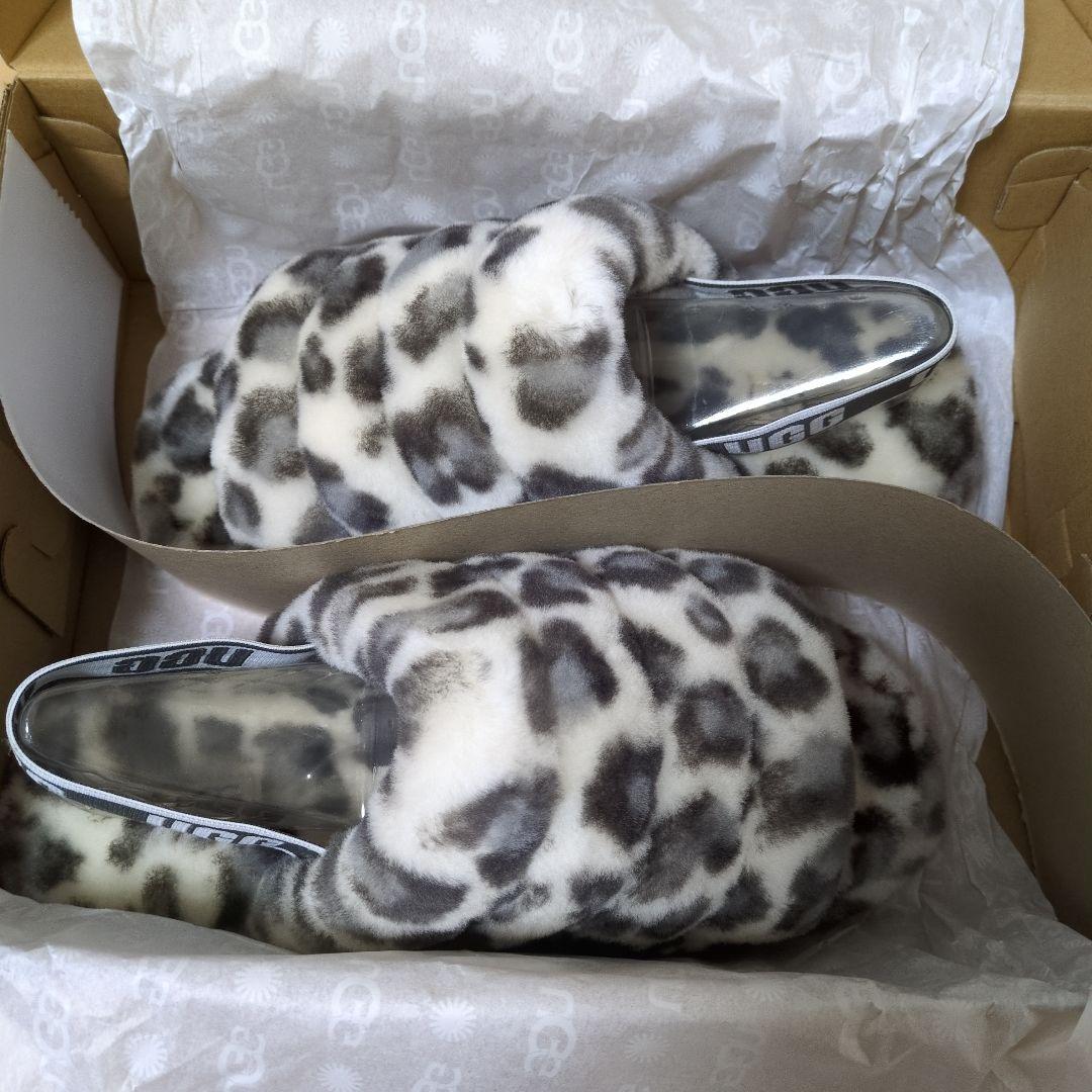 UGG ヒョウ柄 スリッパ