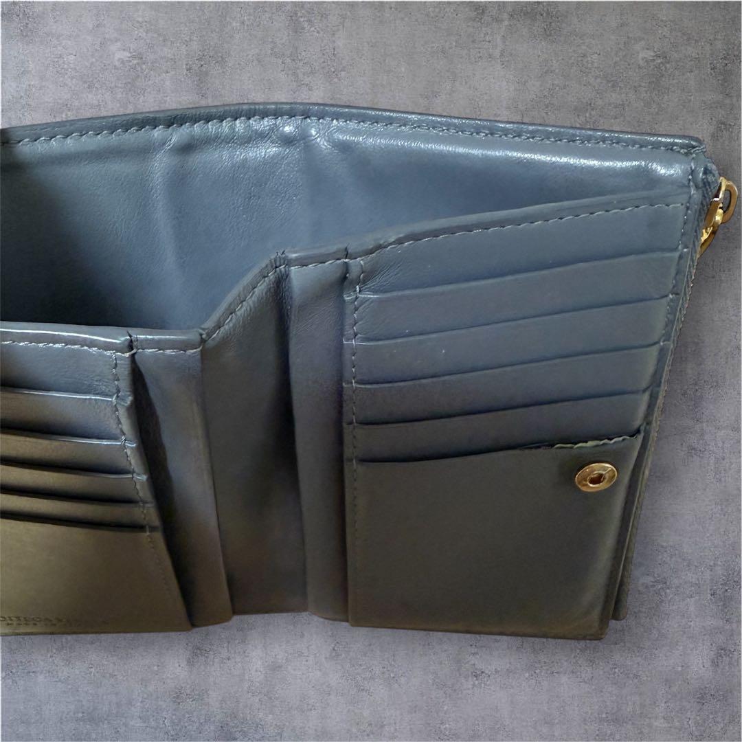 Bottega Veneta ミディアム　カセット　希少カラー: サンダー