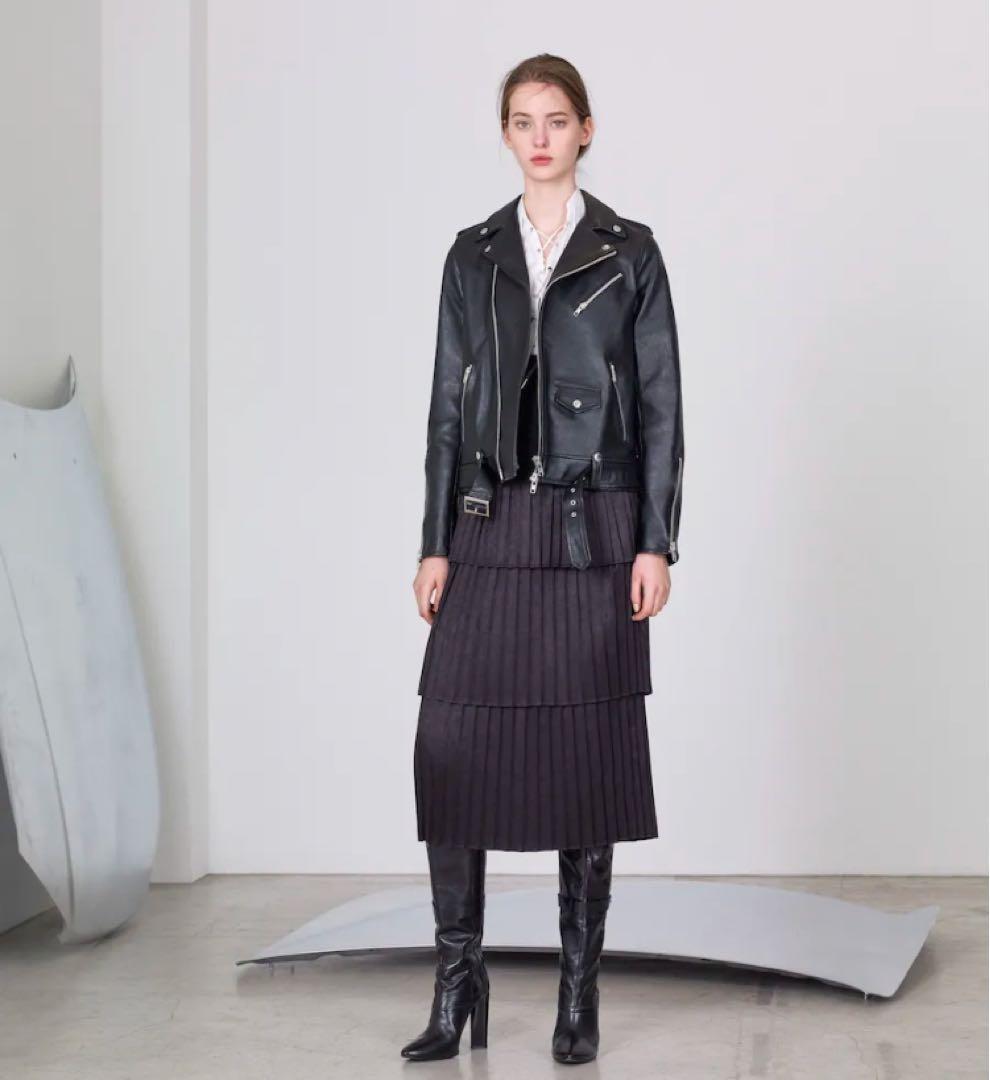 Costume National ブラックレザージャケット レディース 36